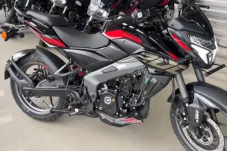Bajaj Pulsar NS 200 Bike
